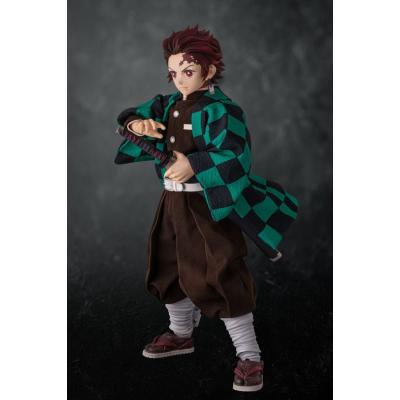 Demon Slayer: Kimetsu no Yaiba Estatua 1/6 Tanjiro Kamado 20 cm