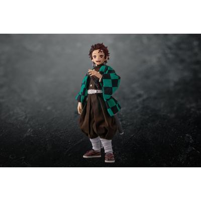 Demon Slayer: Kimetsu no Yaiba Estatua 1/6 Tanjiro Kamado 20 cm