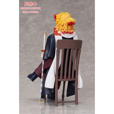 Demon Slayer: Kimetsu no Yaiba Estatua Kyojuro Rengoku 16 cm