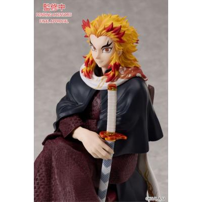 Demon Slayer: Kimetsu no Yaiba Estatua Kyojuro Rengoku 16 cm