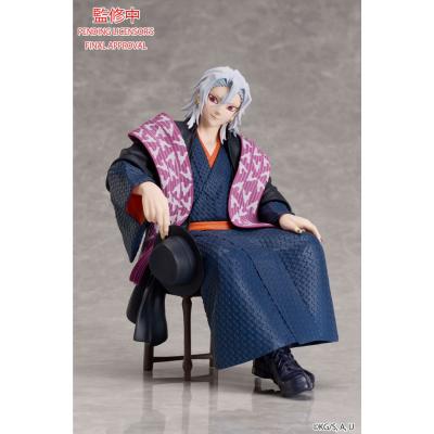 Demon Slayer: Kimetsu no Yaiba Estatua Tengen Uzui 17 cm