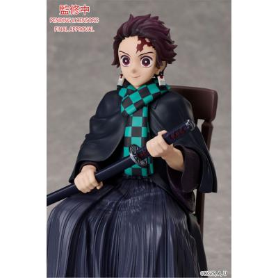 Demon Slayer: Kimetsu no Yaiba Estatua Tanjiro Kamado 15 cm