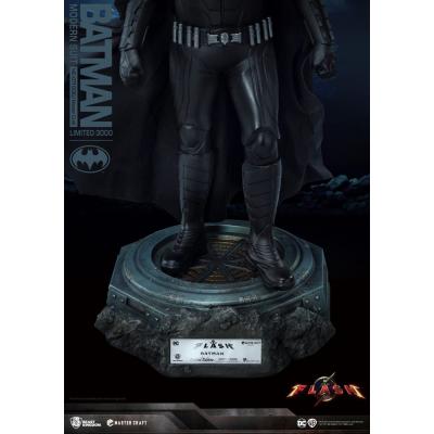 Batman Estatua Master Craft Batman Modern Suit 42 cm