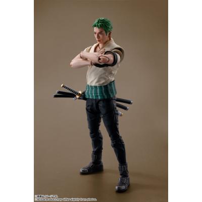 One PieceFigura S.H. Figuarts Roronoa Zoro (Netflix) 14 cm