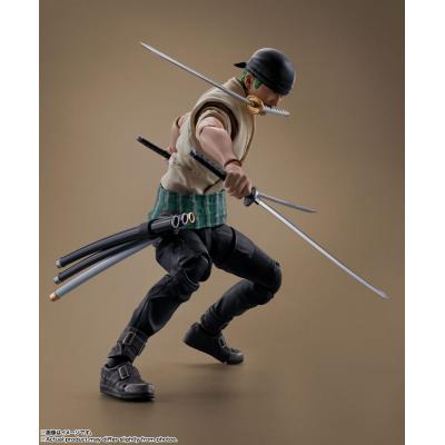 One PieceFigura S.H. Figuarts Roronoa Zoro (Netflix) 14 cm