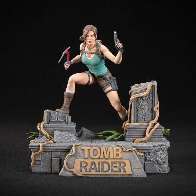 Tomb Raider Estatua PVC Lara Croft 24 cm