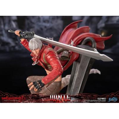Devil May Cry 3 Estatua Dante 43 cm