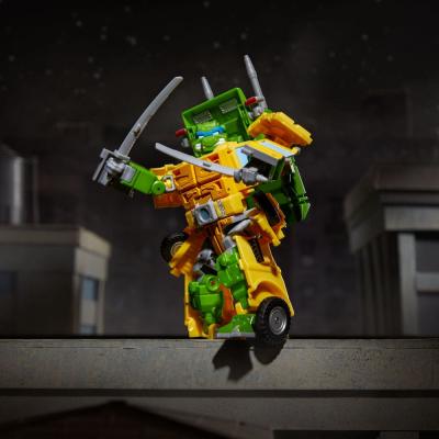 Transformers x Teenage Mutant Ninja Turtles Figura Party Wallop 18 cm