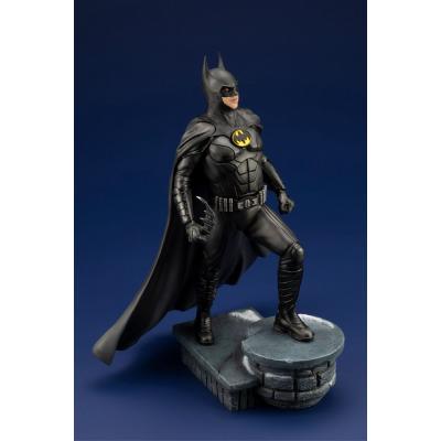 DC Comics Estatua PVC ARTFX 1/6 The Flash Movie Batman 34 cm