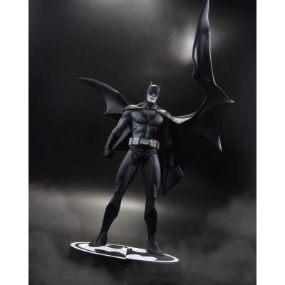 DC Direct Estatua a Batman Black & White Batman (by Jorge Jimenez) 27 cm
