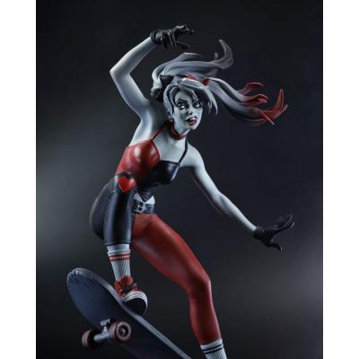 DC Direct Estatua 1/10 Harley Quinn: Red, White & Black Harley Quinn by Ivan Tao 20 cm