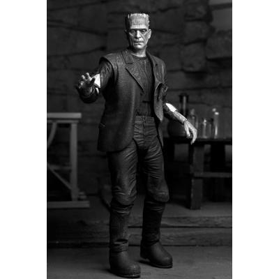 Universal Monsters Figura Ultimate Frankenstein's Monster (Bride of Frankenstein) (B&W) 18 cm