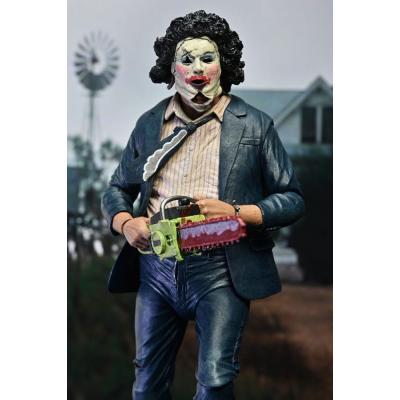 La Matanza de Texas Figura Clothed Ultimate Pretty Woman Leatherface 50th Anniversary 20 cm