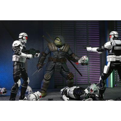 Tortugas Ninja (The Last Ronin) Figura Synja Commando with Mousers 18 cm
