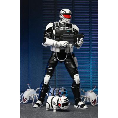 Tortugas Ninja (The Last Ronin) Figura Synja Commando with Mousers 18 cm