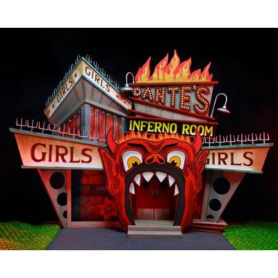 Beetlejuice (1988) Diorama Trenchcoat with Spikes Inferno Room Deluxe Set