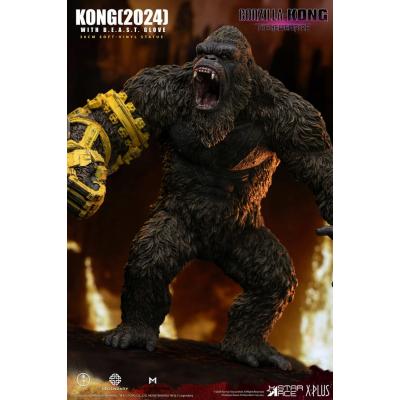 Godzilla vs. Kong: The New Empire Estatua Soft Vinyl Kong with B.E.A.S.T. Glove 30 cm