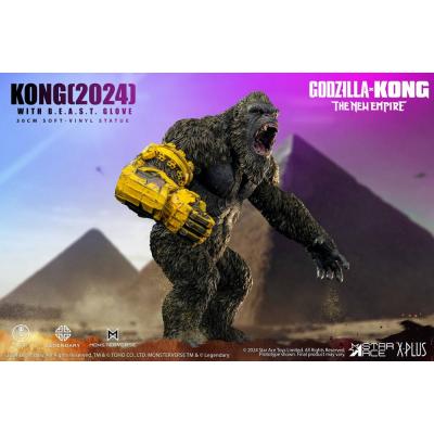 Godzilla vs. Kong: The New Empire Estatua Soft Vinyl Kong with B.E.A.S.T. Glove 30 cm