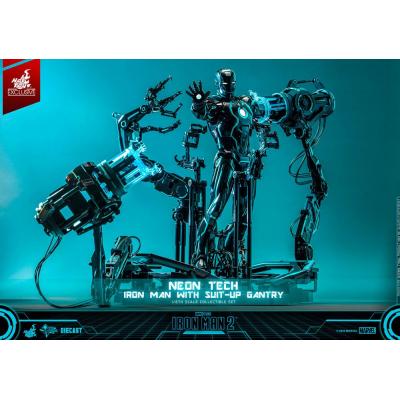 Iron Man 2 Figura 1/6 Neon Tech Iron Man with Suit-Up Gantry 32 cm