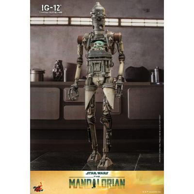 Star Wars: The Mandalorian Figura 1/6 IG-12 36 cm