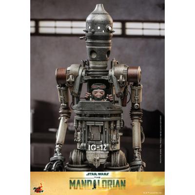 Star Wars: The Mandalorian Figura 1/6 IG-12 36 cm