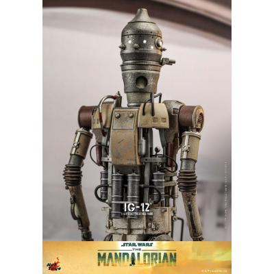 Star Wars: The Mandalorian Figura 1/6 IG-12 36 cm