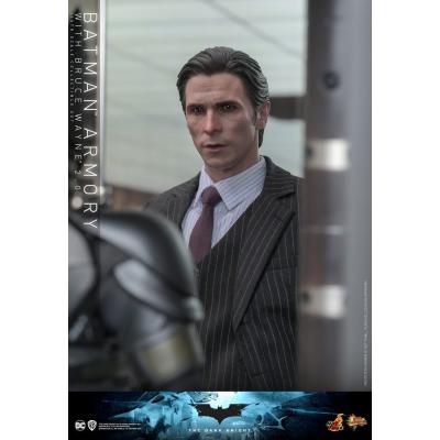 El caballero oscuro Figuras y Diorama Movie Masterpiece 1/6 Batman Armory with Bruce Wayne (2.0) 30 cm