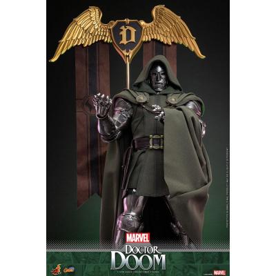 Marvel Figura Comic Masterpiece 1/6 Doctor Doom 33 cm
