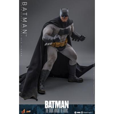 Batman: The Dark Knight Returns Figura Comic Masterpiece 1/6 Batman 32 cm