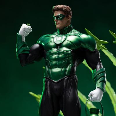 DC Comics Estatua Art Scale Deluxe 1/10 Green Lantern Unleashed 24 cm