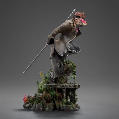 Marvel Estatua Legacy Replica 1/4 Gambit 71 cm