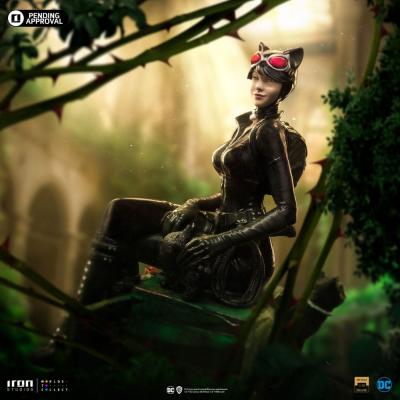 DC Comics Estatua 1/10 Deluxe Art Scale Catwoman (Gotham City Sirens) 21 cm