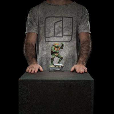 Tortugas Ninja Estatua 1/10 Art Scale Michelangelo 19 cm