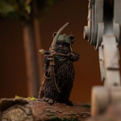 Star Wars Estatua 1/20 Demi Art Scale AT-ST and Chewbacca 53 cm
