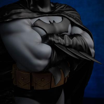 DC Comics Estatua Legacy Replica 1/4 Batman DC Trinity 60 cm