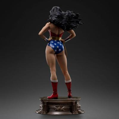 DC Comics Estatua Legacy Replica 1/4 Wonder Woman 56 cm