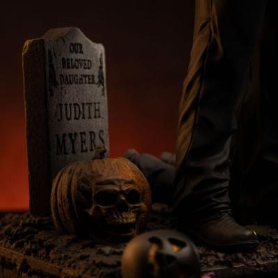 Halloween Estatua 1/10 Deluxe Art Scale Michael Myers 21 cm