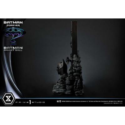 Batman Forever Diorama Museum Masterline Series 1/3 Batman Gadget Wall 49 cm