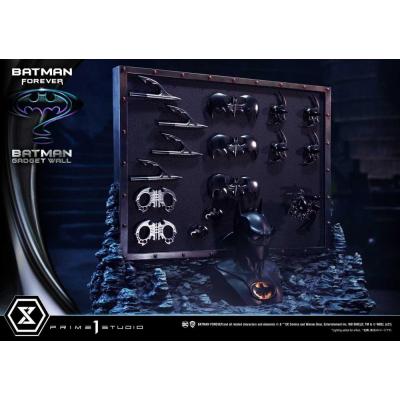Batman Forever Diorama Museum Masterline Series 1/3 Batman Gadget Wall 49 cm