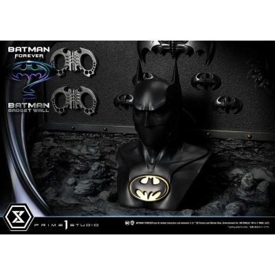 Batman Forever Diorama Museum Masterline Series 1/3 Batman Gadget Wall 49 cm