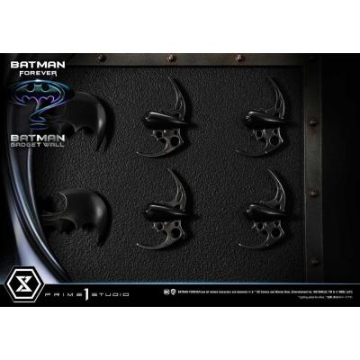Batman Forever Diorama Museum Masterline Series 1/3 Batman Gadget Wall 49 cm