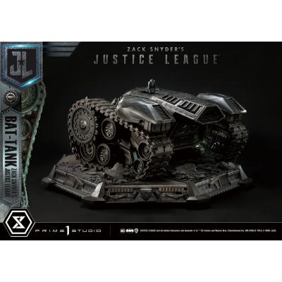 Zack Snyder's Justice League Diorama Museum Masterline Bat-Tank 36 cm