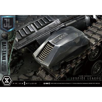 Zack Snyder's Justice League Diorama Museum Masterline Bat-Tank 36 cm