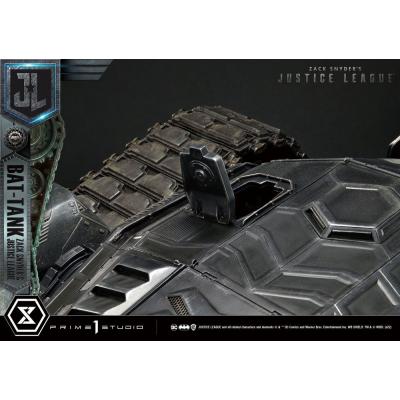 Zack Snyder's Justice League Diorama Museum Masterline Bat-Tank 36 cm