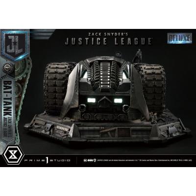 Zack Snyder's Justice League Diorama Museum Masterline Bat-Tank Deluxe Version 36 cm