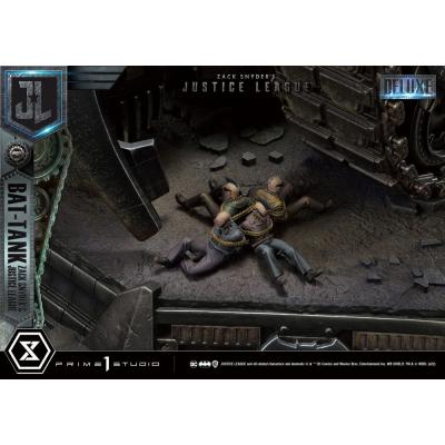 Zack Snyder's Justice League Diorama Museum Masterline Bat-Tank Deluxe Version 36 cm