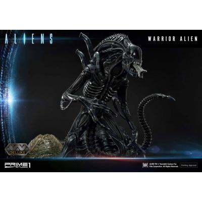 Aliens Premium Masterline Series Estatua Warrior Alien Deluxe Bonus Version 67 cm