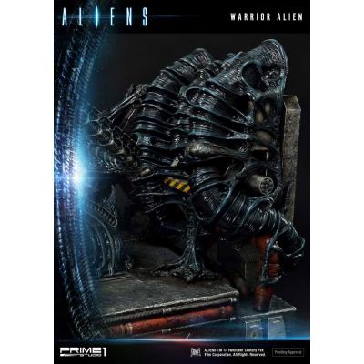 Aliens Premium Masterline Series Estatua Warrior Alien Deluxe Bonus Version 67 cm