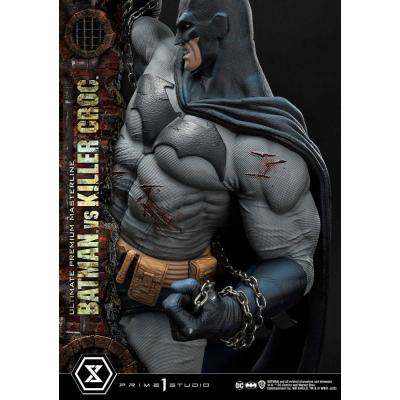 Batman Estatua Ultimate Premium Masterline Series Batman Versus Killer Croc 71 cm
