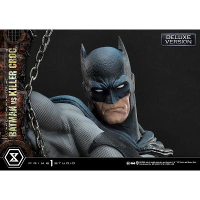 Batman Estatua Ultimate Premium Masterline Series Batman Versus Killer Croc Deluxe Version 71 cm